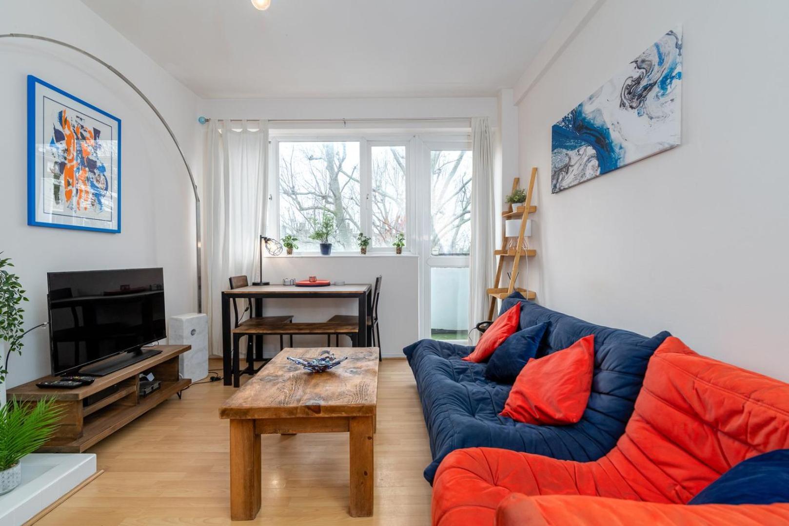 Guestready - Vibrant Home Near London Eye Bagian luar foto